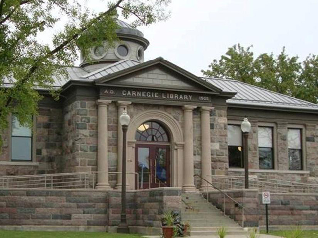 Howell Carnegie District Library